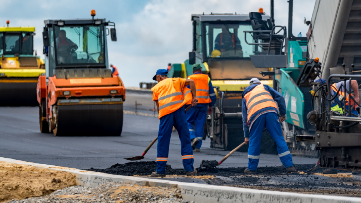 Road Worker Vacancies 2026: Requirements, Salary and How to Apply
